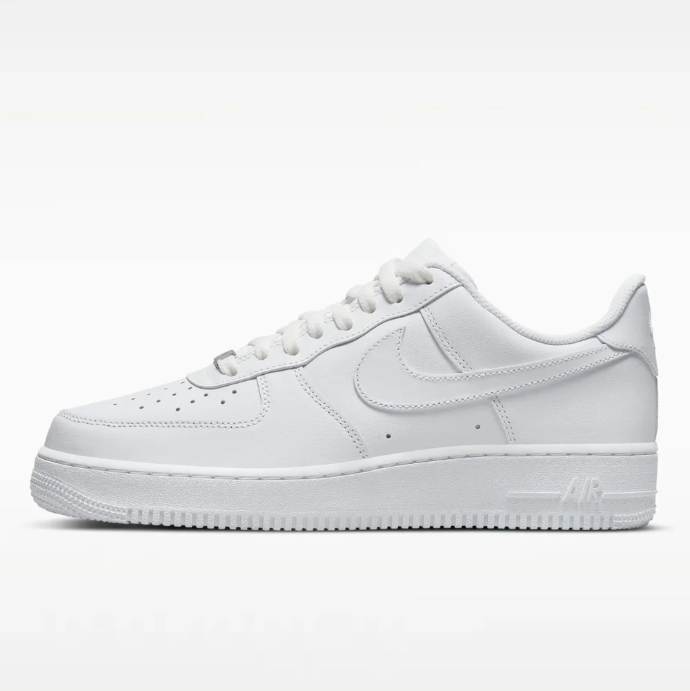NIB Nike AIR FORCE ONES '07 - Womens SIZE 9 - Picture 2 of 6